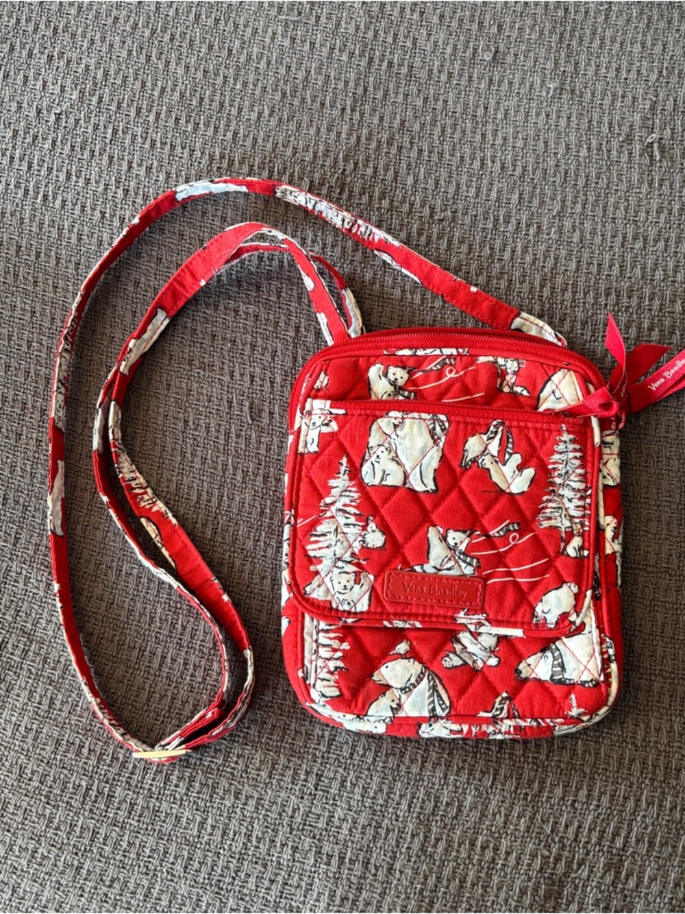 Vera Bradley Red Quilted Mini Hipster Beary Merry